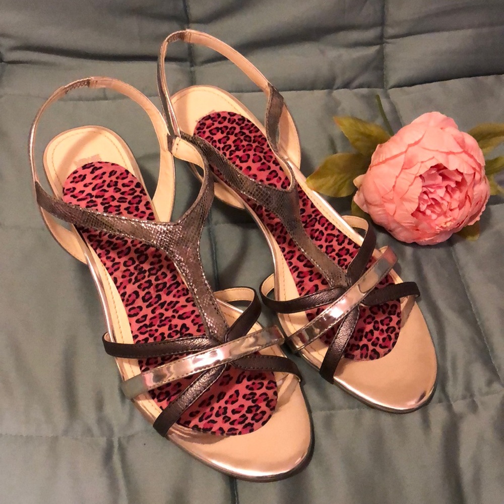 Anne Klein Silver Evening Shoes, size 10.5M